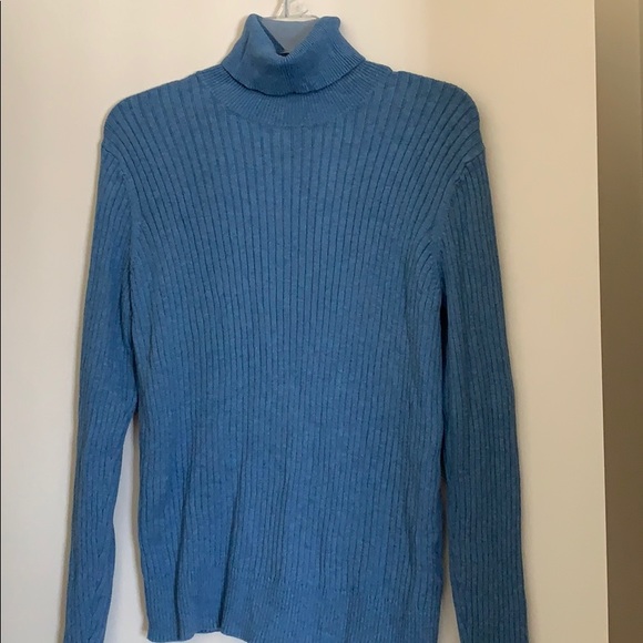 light blue turtleneck sweater mens